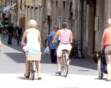 <b>CICLISTI. </b>Bici in via Garibaldi  
