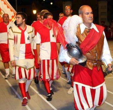 Il maestro darmi Marco Santini guida la squadra 