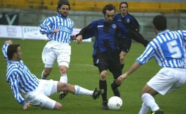<b>SPAL-PISA</b> Fialdini nella sfida 2002-03 vinta dagli emiliani per 1-0 