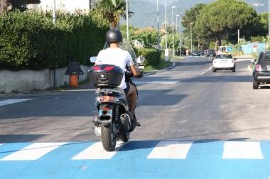 <b>CANTIERI. </b>Veicoli in via Rosselli     