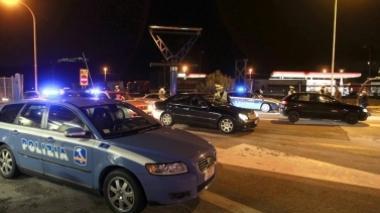 Casellante minacciato con una sbarra: rapinati 1.400 euro