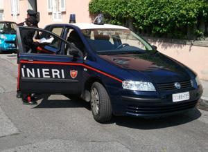 Donna di 91 anni rapinata e ferita in casa, due denunciati