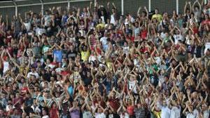 Baracchina Rossa, mega rissa per l'aggressione dei sampdoriani