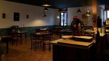 L’interno del ristorante Il Papero di Balconevisi