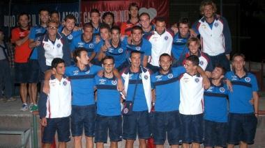 <b>FOTO DI GRUPPO.</b> La squadra del Gavorrano alla festa di presentazione