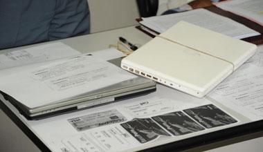 Scoperto e denunciato dalla polpost per una girandola di assegni falsi