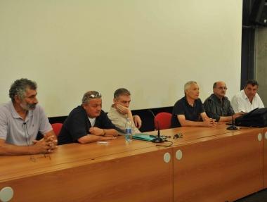 Il tavolo con i sindacalisti della metalmeccanica 