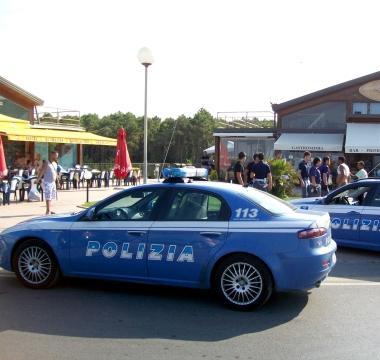 <b>VIOLENZA.</b> Polizia sulla Marina 