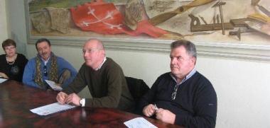 Da destra Mario Minuti e Andrea Lapi durante un incontro pre-elettorale 