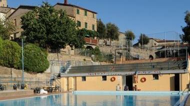 <b>GIUNCARICO.</b> La piscina dov’è avvenuta la tragedia del piccolo Salah Ddin