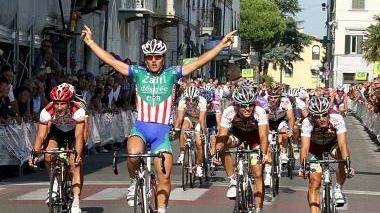 L’arrivo dell’edizione 2010 del Gran premio del Cuoio