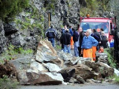 <b>VIABILITA.</b> La frana di Altagnana: presto la strada sar&agrave; sistemata   