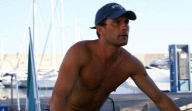 Marinaio di 35 anni annega per recuperare una lampada
