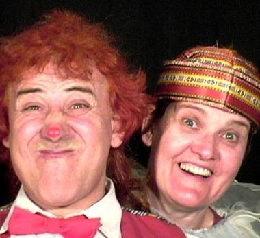 <b>PROTAGONISTI </b>Paco Paquito e Celestina stasera in scena a Roccastrada    