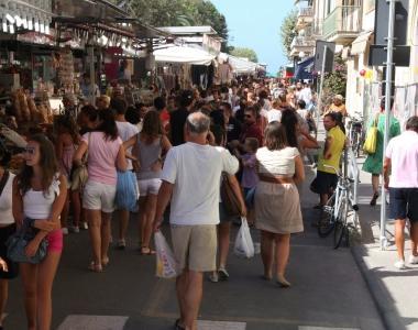 Buratti: «La Destra? Cerca visibilità»