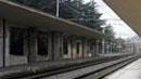 Vigile urbano "ferma" il treno e il collega sventa un suicidio
