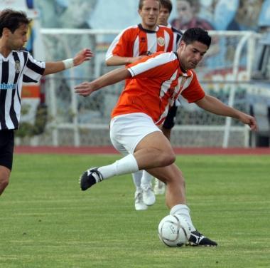 Cerri, autore del gol del pari momentaneo per il Pescia Uzzanese a Massa 