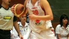 Marie Ruzickova, ala centro di 1,90