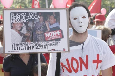 Oltre duemila persone al corteo della Cgil a Prato