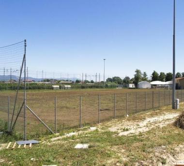 Il campo sportivo della Vigor su via Goretti Il presidente Roberto Monciatti  