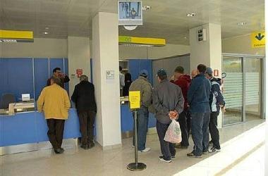 Uno degli sportelli postali di via Manganaro a Portoferraio 