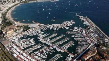<b>NUOVI PROGETTI.</b> Sopra Francesco Frediani, direttore commerciale di Overmarine