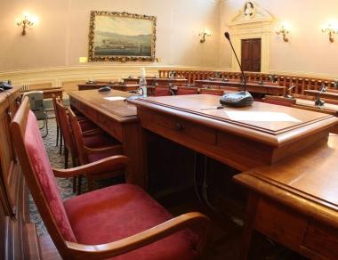 Palazzo civico: l’aula (vuota) del consiglio comunale
