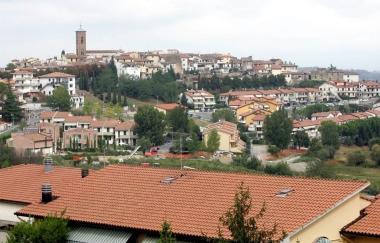 Montespertoli vista da via Lucardese 
