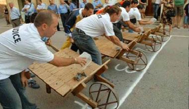 "Ranocchie stressate dalla corsa", scontro sul Palio di Paganico