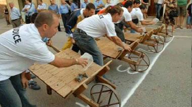"Ranocchie stressate dalla corsa", scontro sul Palio di Paganico
