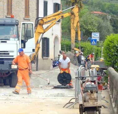 Lavori in corso ad una tubazione dell’acqua
