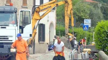 Lavori in corso ad una tubazione dell’acqua