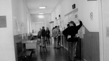 <b>CENSIMENTO. </b>Persone in coda all’ufficio anagrafe del Comune