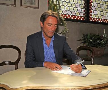 Anche Berti mette l'autografo