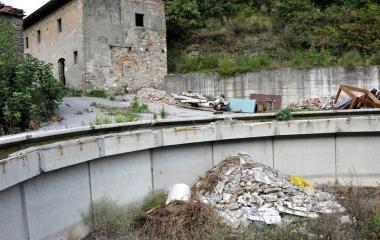 La discarica segnalata a Carmignanello 