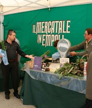 In piazza della Vittoria torna stamani Mercatale in Empoli   