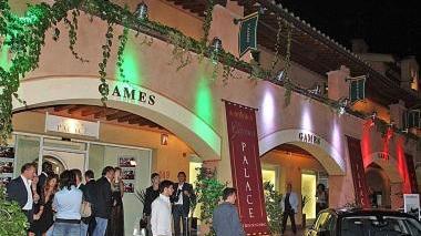 L’ingresso del Games Palace del Centro Torretta White