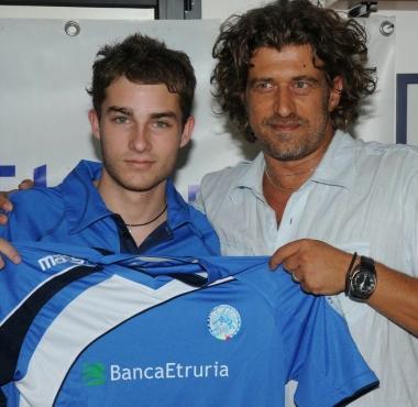 <b>DALLA SPAGNA</b> Pablo Saavedra con il ds Pantani 
