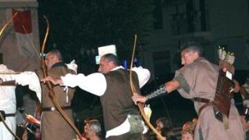 Niente arcieri oggi al palio di Rosignano Marittimo