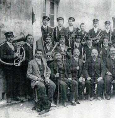 Una foto depoca della banda di Fucecchio  