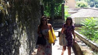 Le due turiste inglesi a Bagni di Lucca
