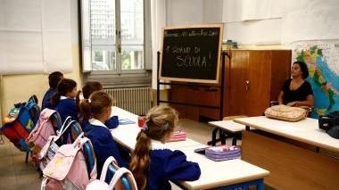 De Andrè: aule pronte, palestra no