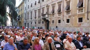 Il pubblico all’ultimo dibattito