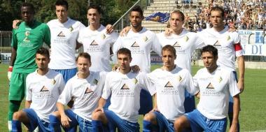 Gli undici del Prato scesi in campo nel primo tempo contro il Barletta 