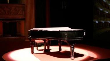 Il piano di marca Steinway appartenuto a Puccini