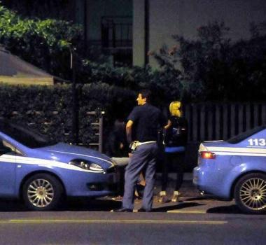La strada dove venerd&igrave; notte hanno sparato contro una lucciola 