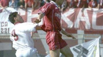 Jury Cannarsa con la maglia del Livorno Il difensore è vicino a trasferirsi alla corte di Brondi