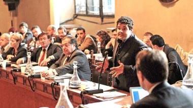 Un intervento di Alessio Bartolomei (Fli) nel corso di un consiglio comunale