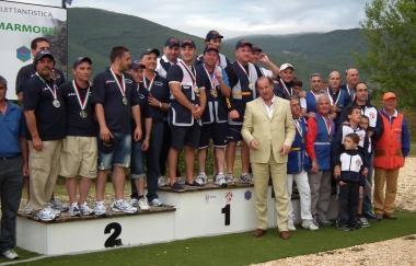 I tiratori cecinesi durante la premiazione 