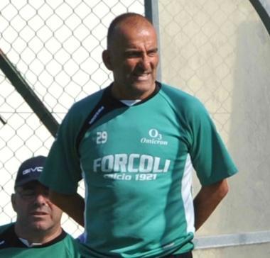 Lallenatore del Forcoli Marco Brachi  